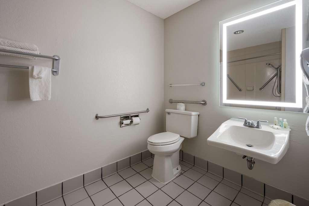 Quality Inn University Area ファームビル 部屋 写真